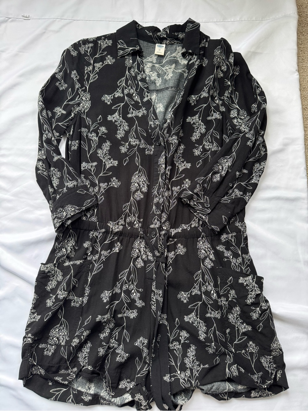 2 for $10 Old navy Black Floral Button Romper xs guc